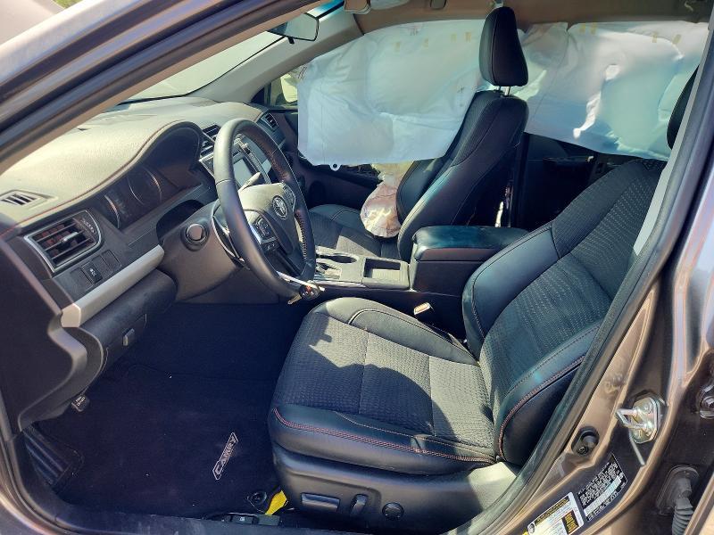 2015 Toyota Camry se