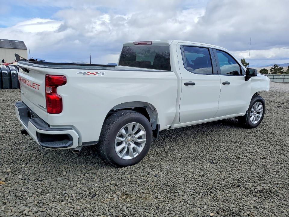 2026 Chevrolet Silverado K1500 Custom