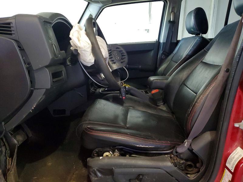 2010 Jeep Commander Sport