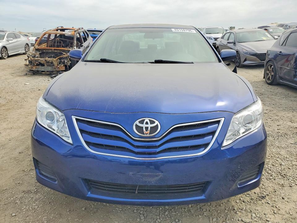 2011 Toyota Camry le