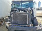2005 Freightliner Columbia 120 Semi Truck