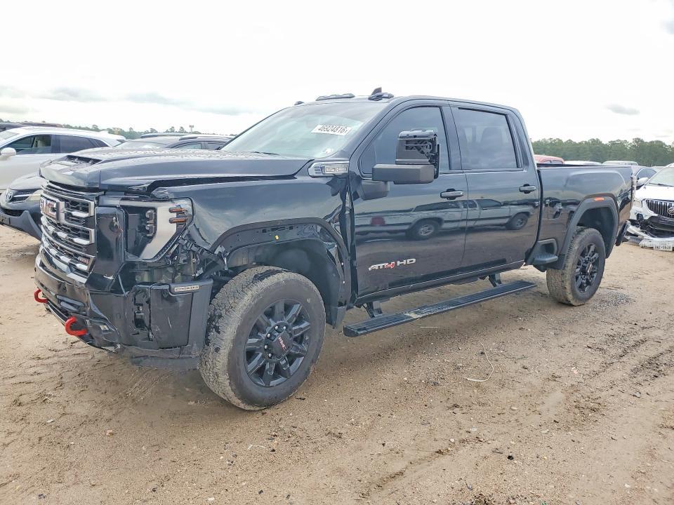 2026 GMC Sierra K2500 AT4