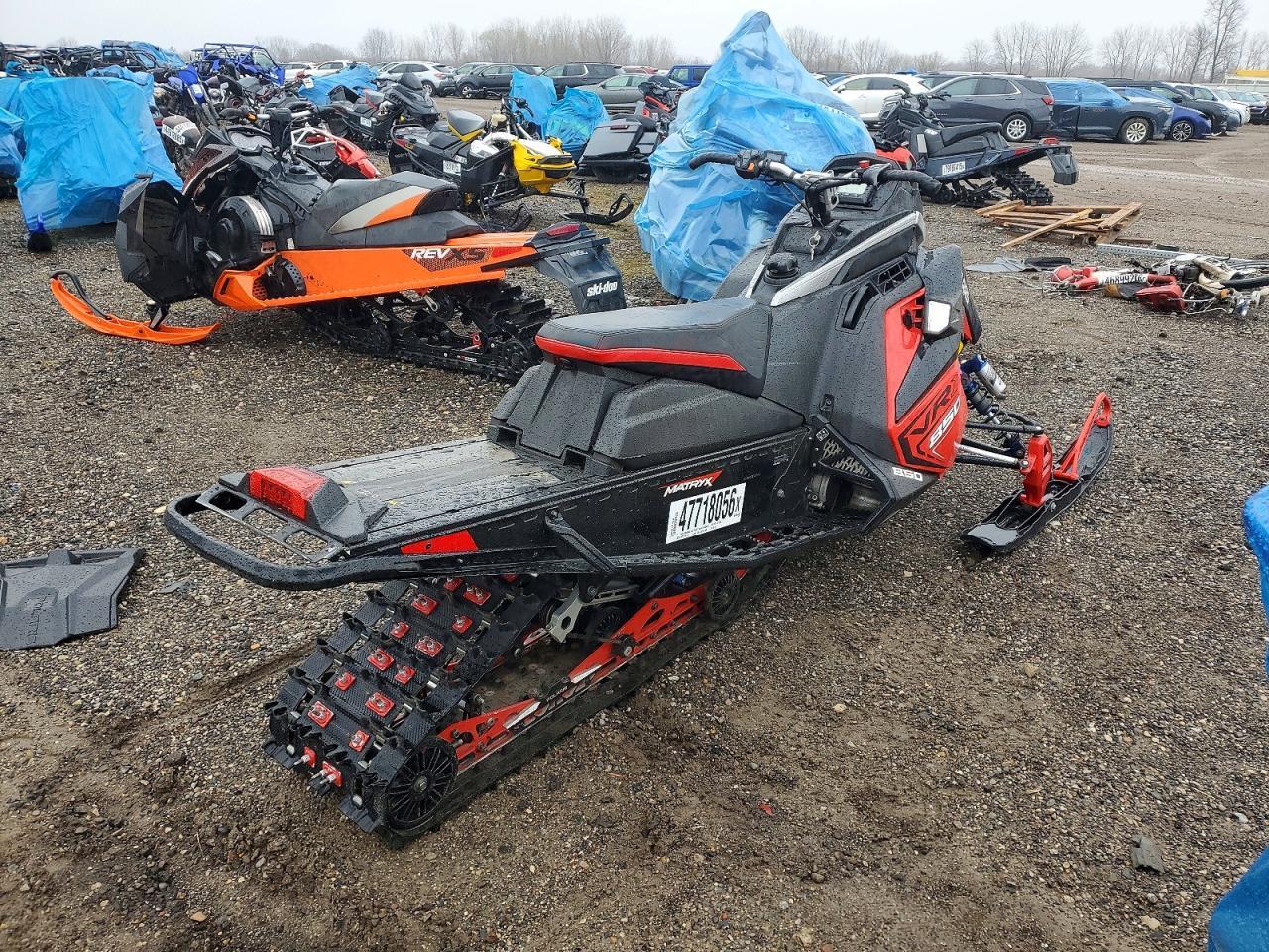 2021 Polaris Matryx Ergo PKG