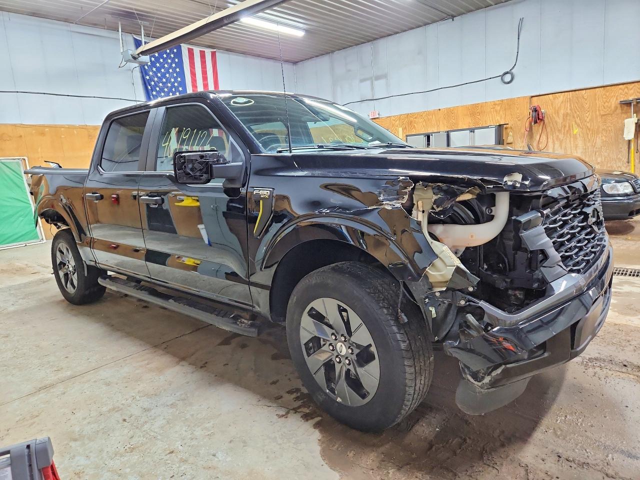 2025 Ford F150 STX