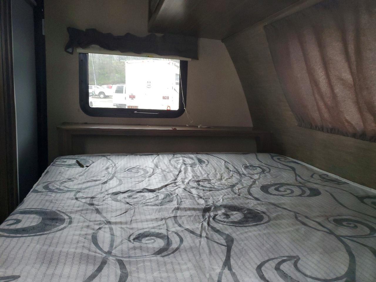 2018 Forest River Coachmen Apex Camper