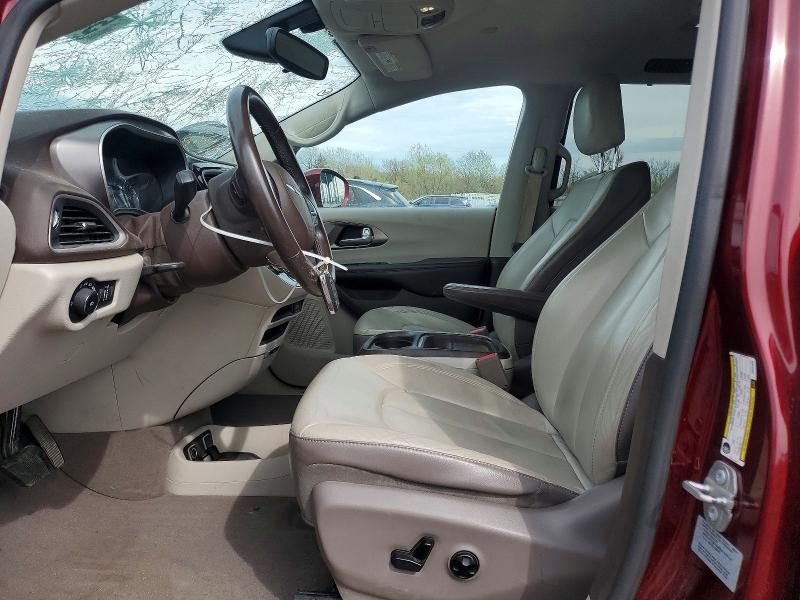 2017 Chrysler Pacifica Touring l