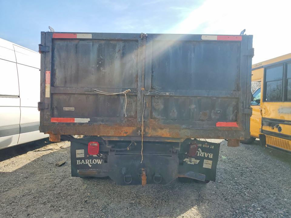 2017 Chev Rolet Silverado Dump Truck