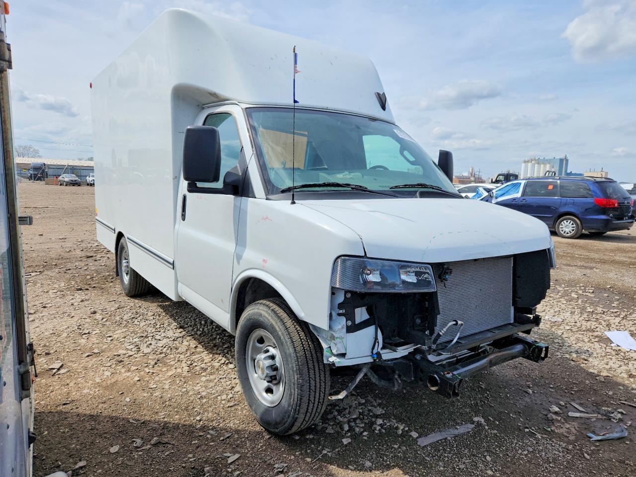 2025 Chev Rolet Express Delivery Truck