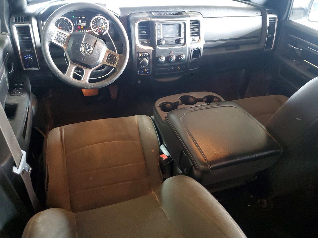 2021 Dodge RAM 1500 Classic SLT
