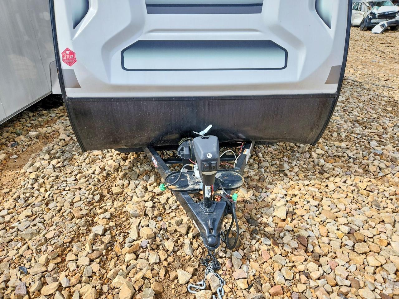 2022 Winnebago Minnie Camper