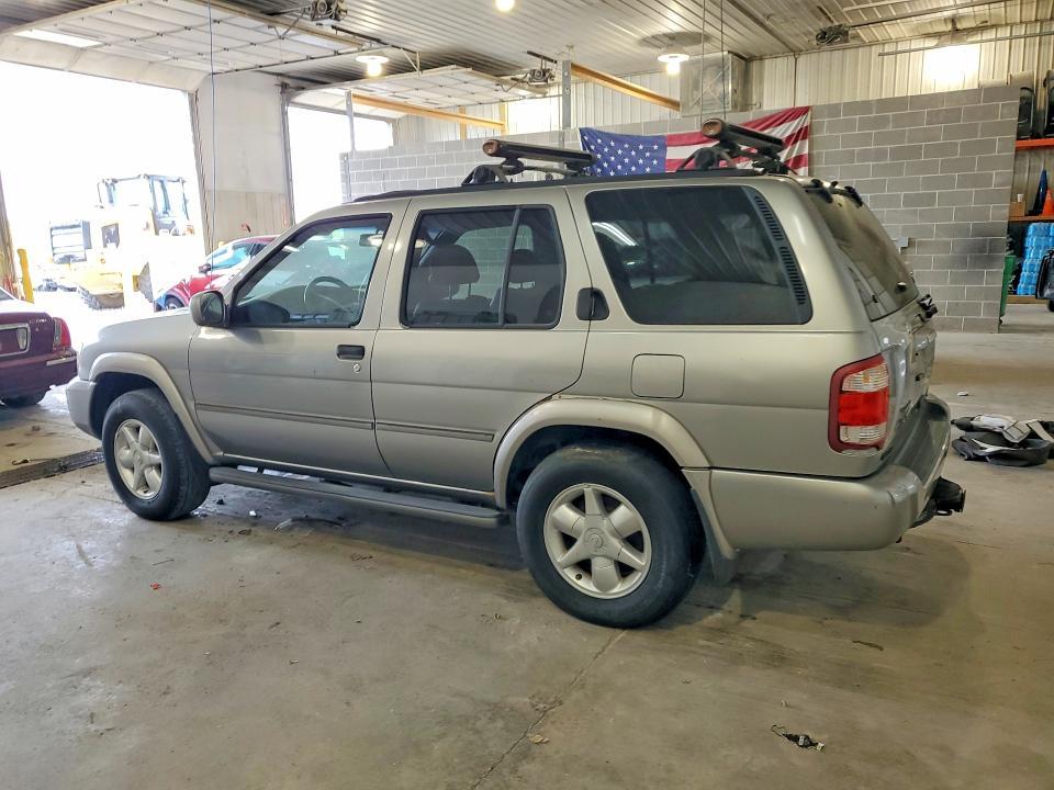 2001 Nissan Pathfinder se