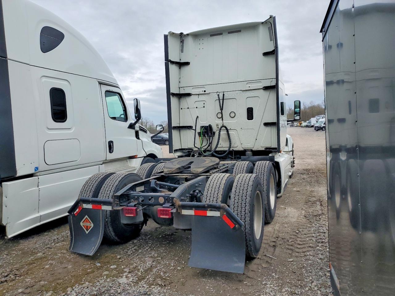 2021 International LT625-Semi Truck