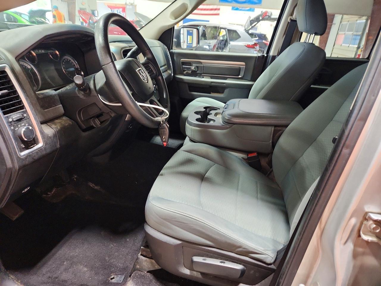 2013 Dodge RAM 1500 SLT