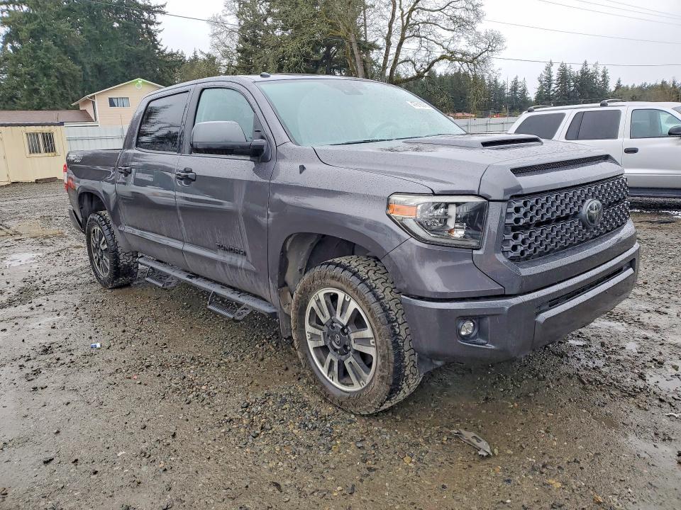 2018 Toyota Tundra SR5