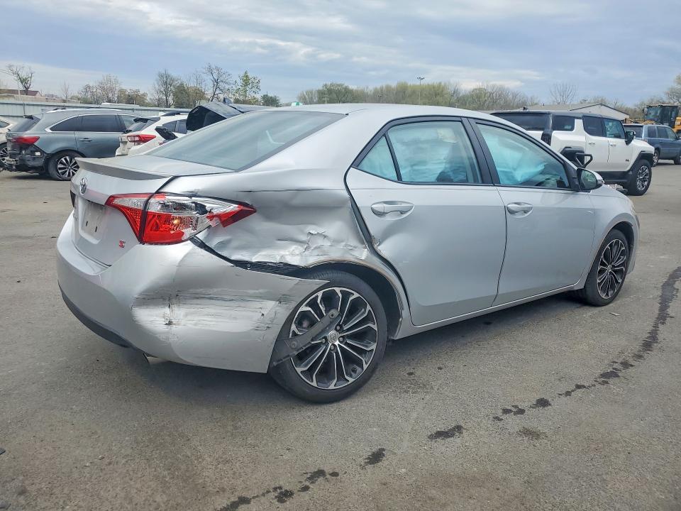 2015 Toyota Corolla s Plus