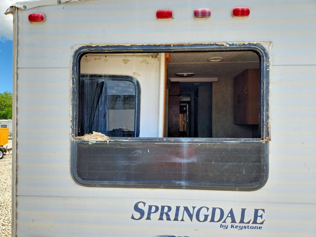 2010 Key Stone Recreational Vehicle (RV)