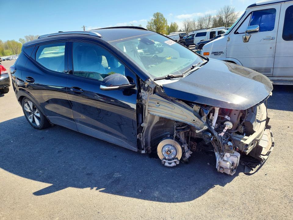 2022 Chevrolet Bolt euv lt