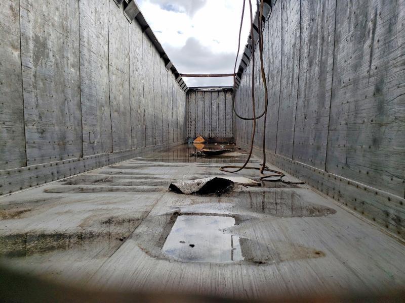 1995 Columbia Grain Trailer