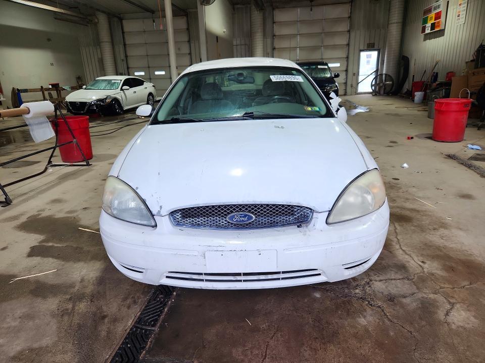 2005 Ford Taurus sel