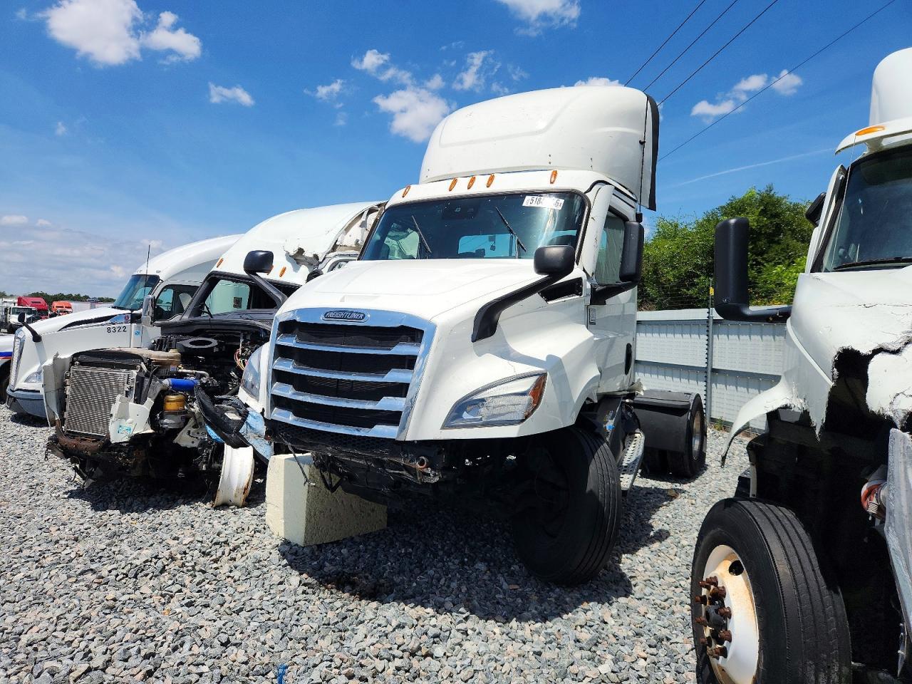 2024 Freigliner 2024 Freightliner Cascadia 116 Semi Truck