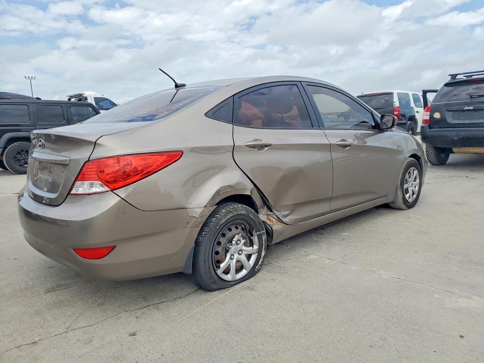 2014 Hyundai Accent gls