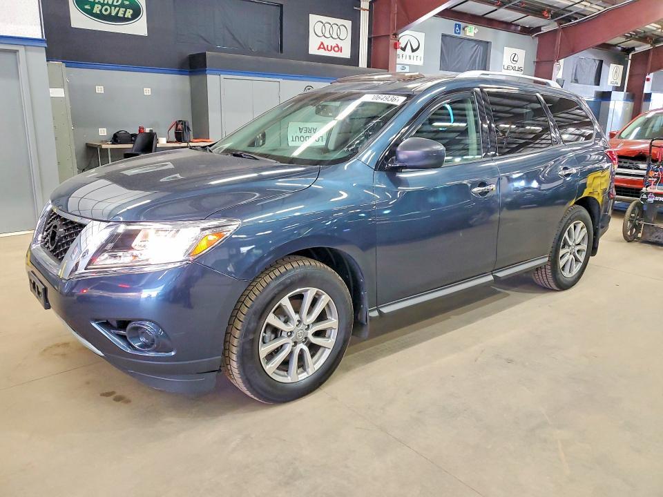 2016 Nissan Pathfinder s
