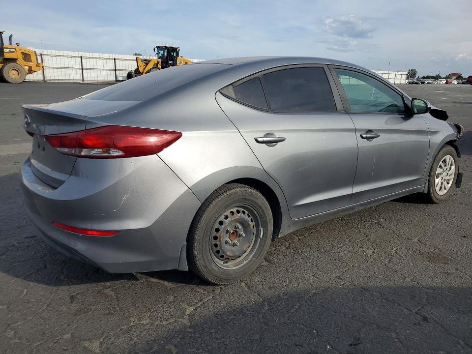 2018 Hyundai Elantra se