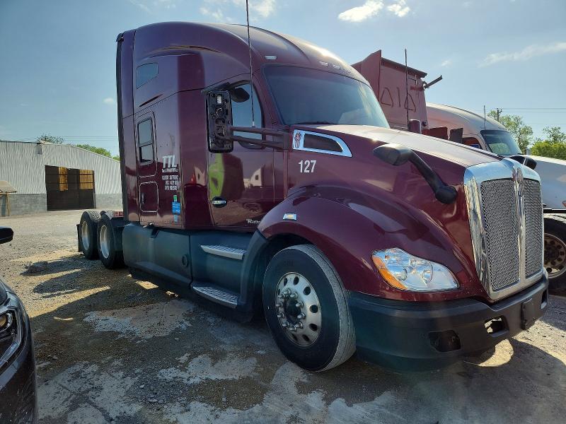 2021 Kenworth T680 Semi Truck
