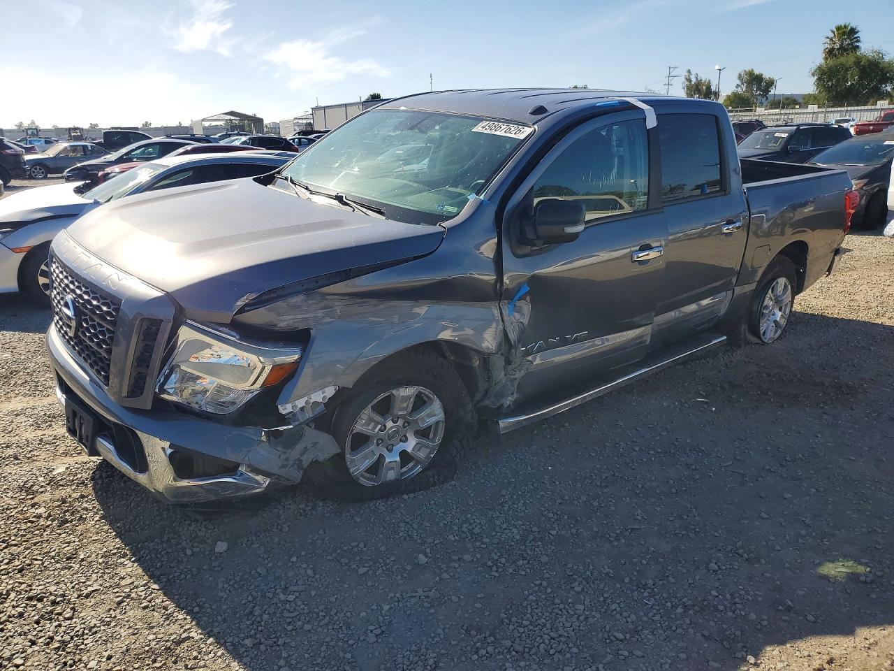 2019 Nissan Titan SV
