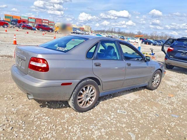 2004 Volvo S40 1.9t