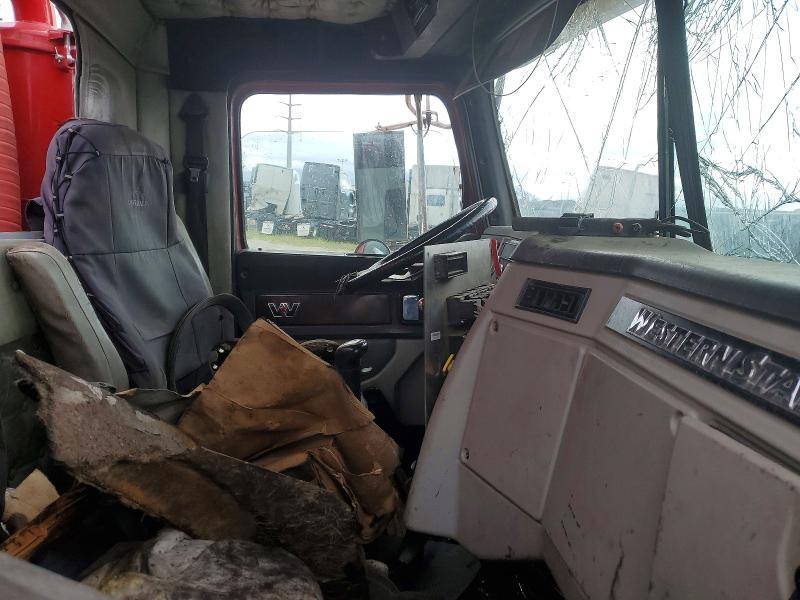 2015 Western Star 2015 Western Star 4900 Vacuum Truck