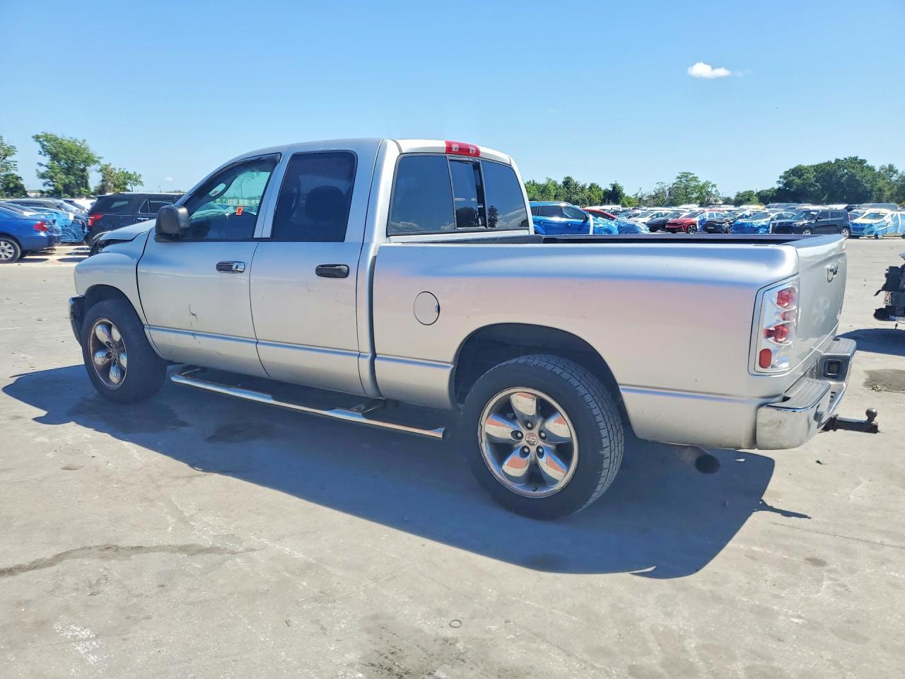 2004 Dodge RAM 1500 ST