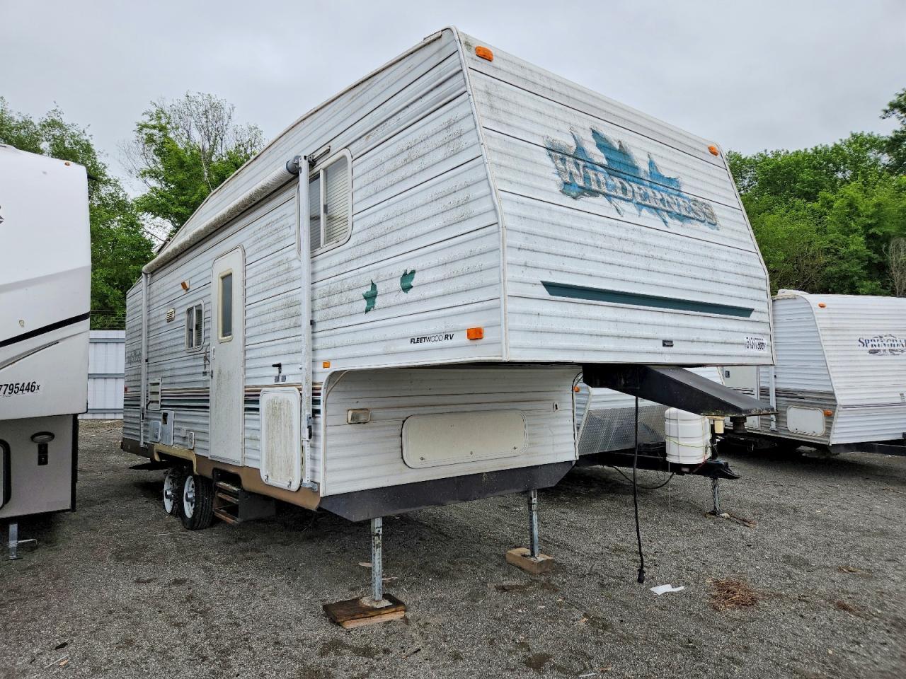 2003 Fleetwood Wilderness Camper