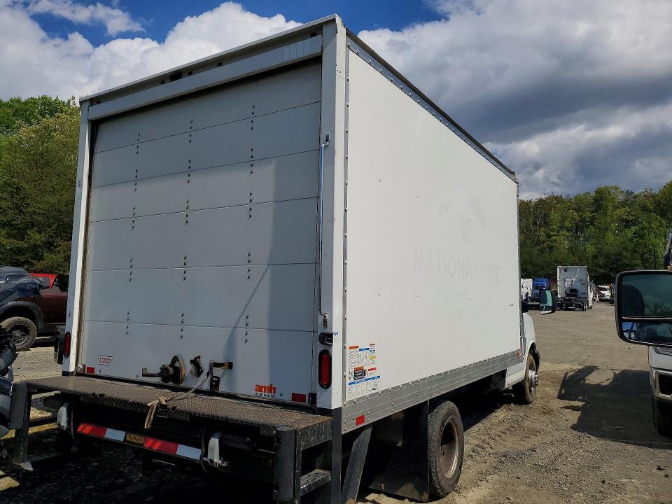 2020 Chev Rolet Express BOX Truck