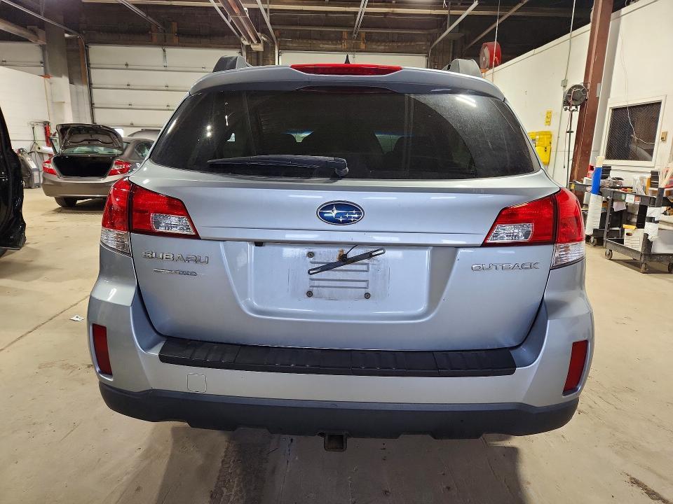 2014 Subaru Outback 2.5i Limited