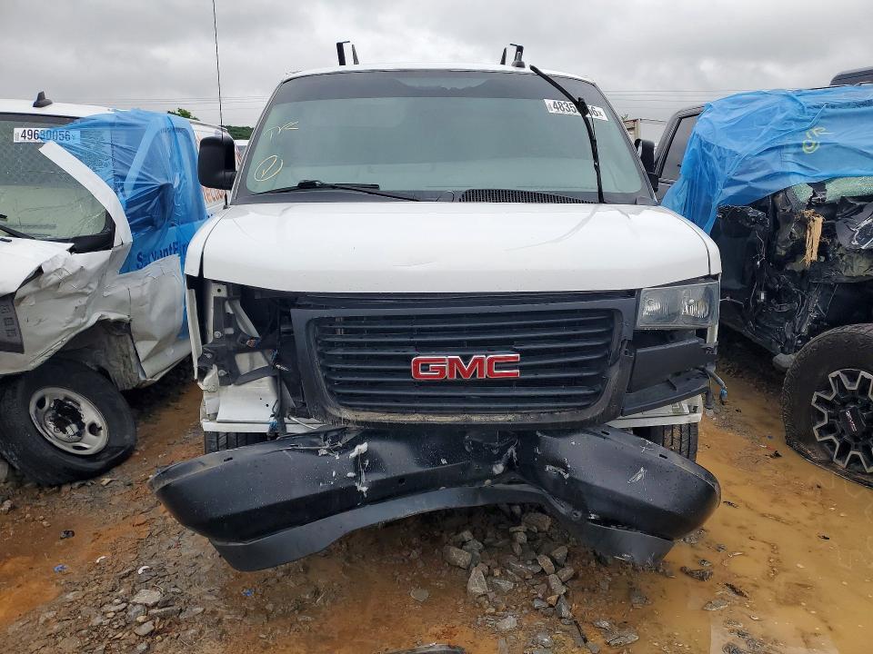 2023 GMC Savana 2500 EXT Delivery Van