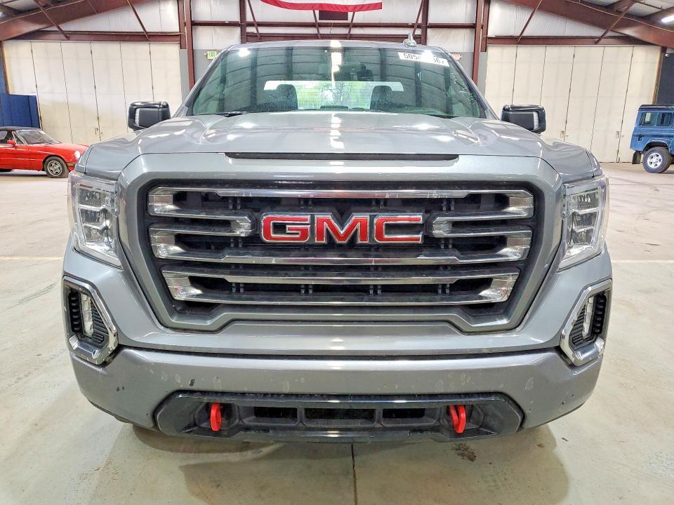 2020 GMC Sierra K1500 AT4