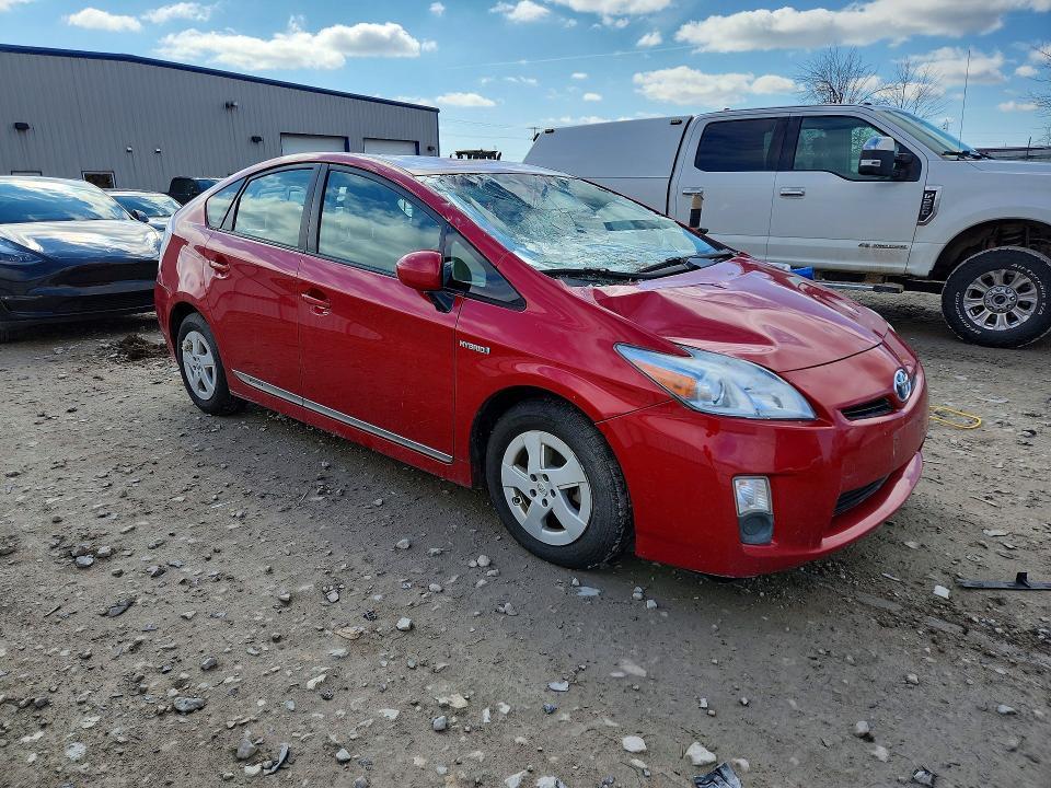 2010 Toyota Prius iii