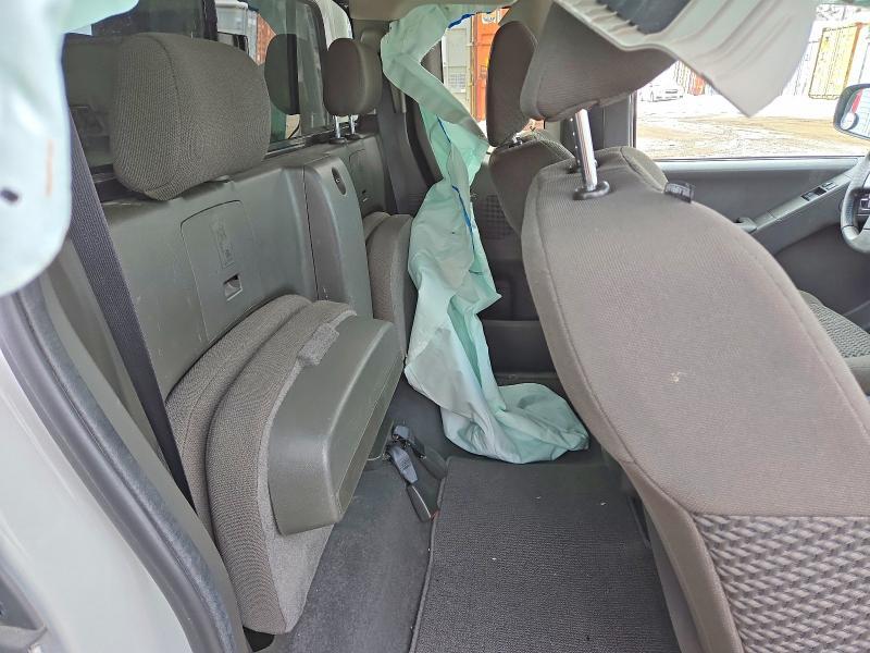 2018 Nissan Frontier SV V6
