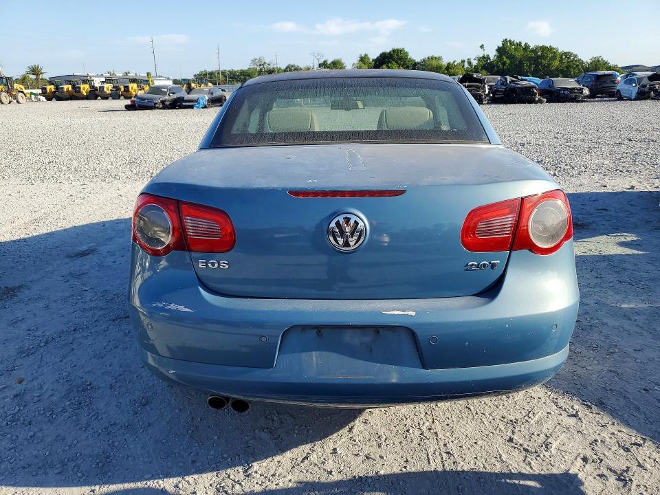 2010 Volkswagen Eos lux