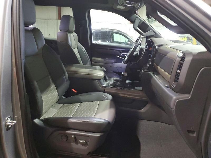 2024 Chevrolet Silverado K1500 ZR2