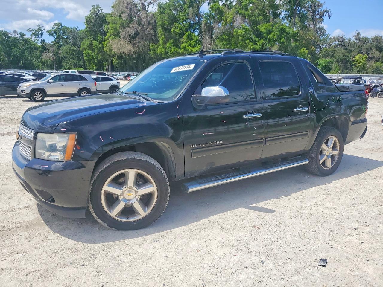 2013 Chevrolet Avalanche LT