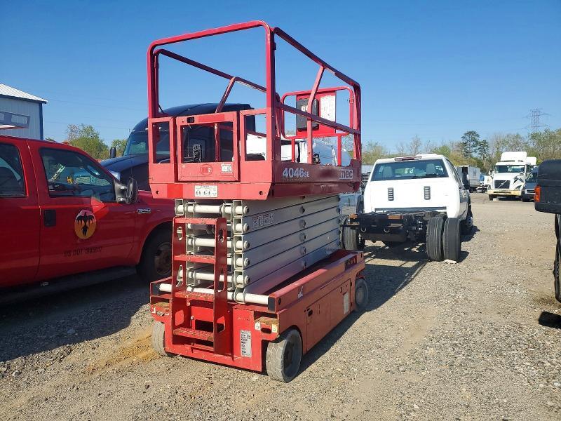 2020 MEC 4046se Scissor Lift