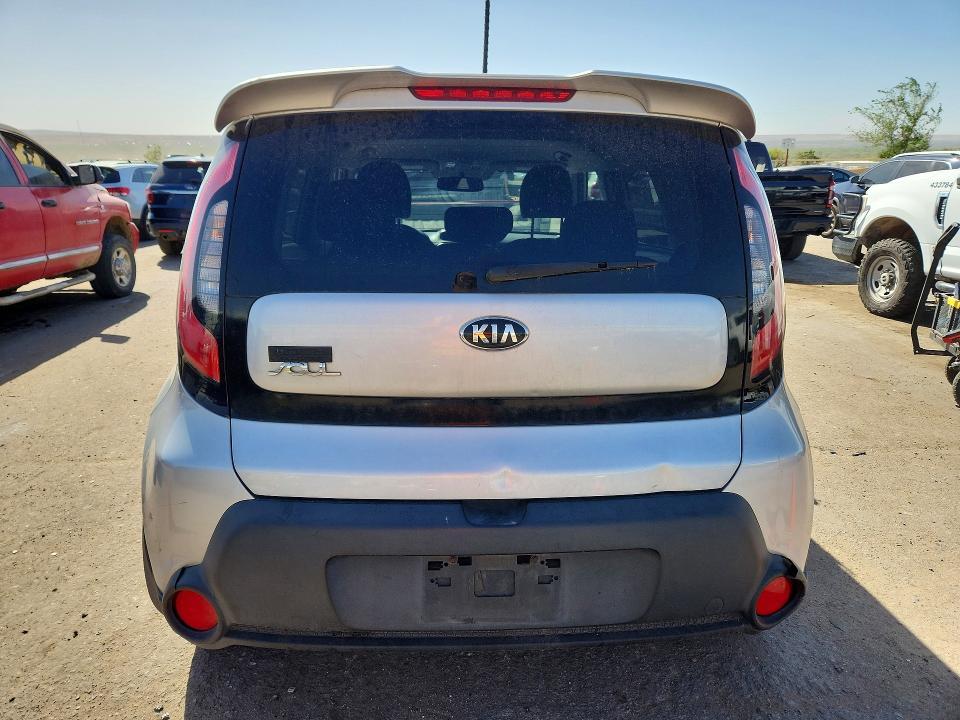 2015 KIA Soul +