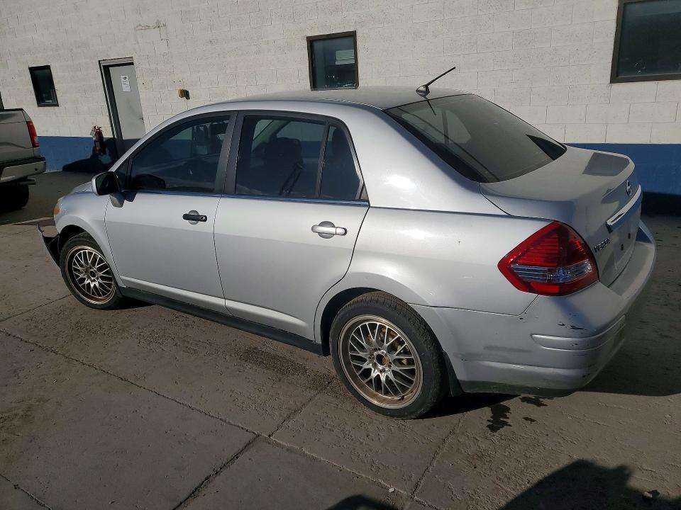 2007 Nissan Versa 1.8 s