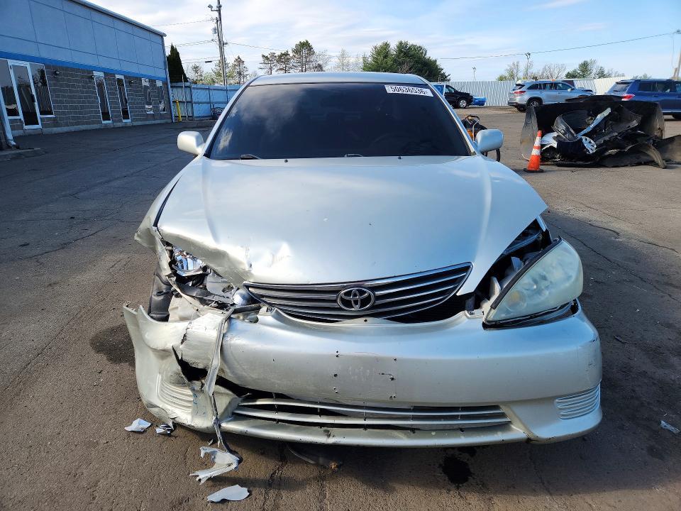 2006 Toyota Camry le
