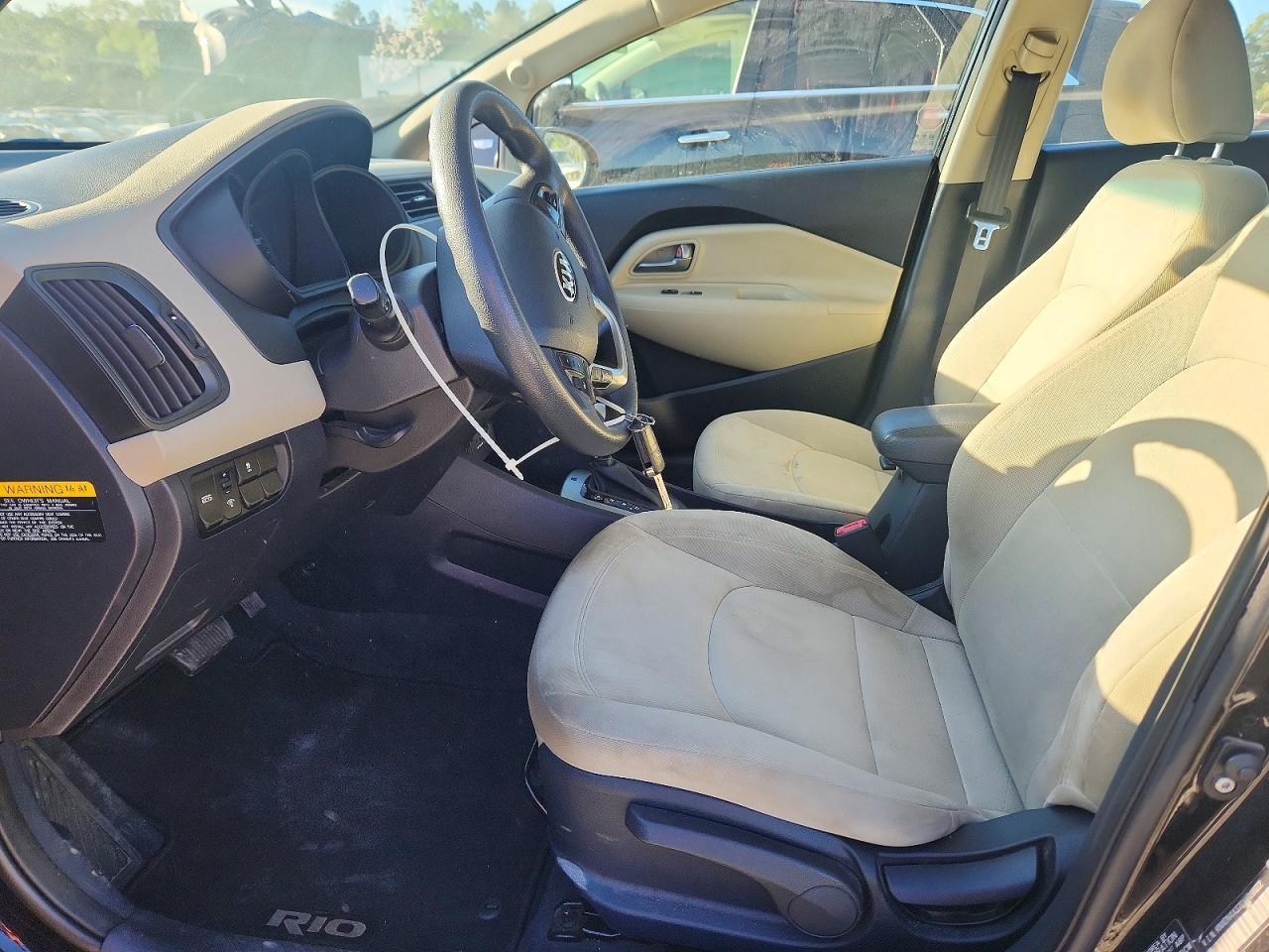 2013 KIA Rio ex