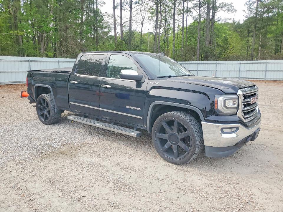 2017 GMC Sierra K1500 slt