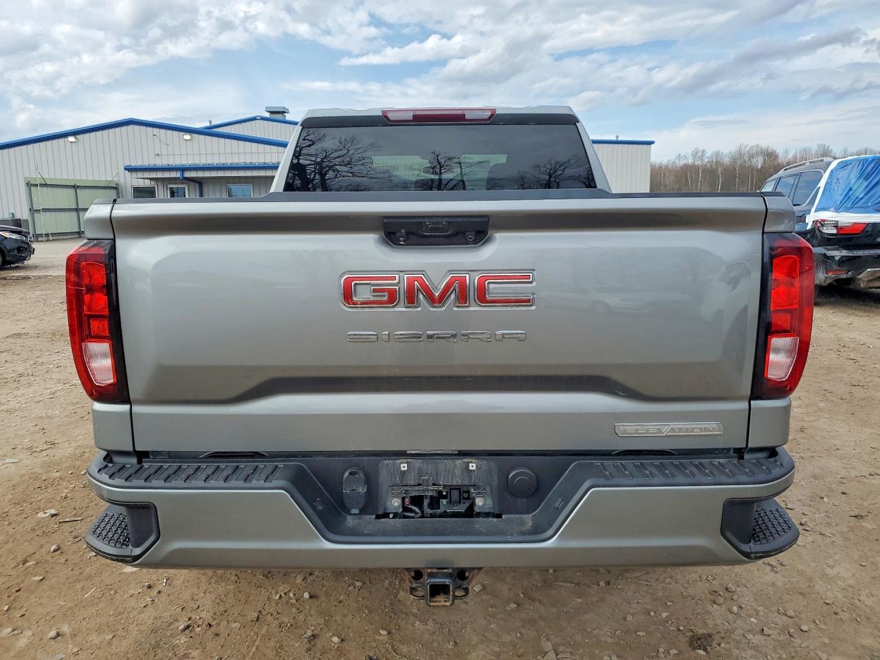 2023 GMC Sierra K1500 Elevation