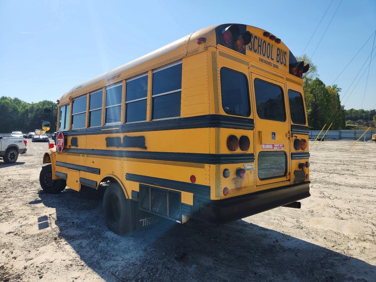 2001 International 3800 School Bus